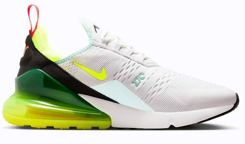 NIKE AIR MAX 270