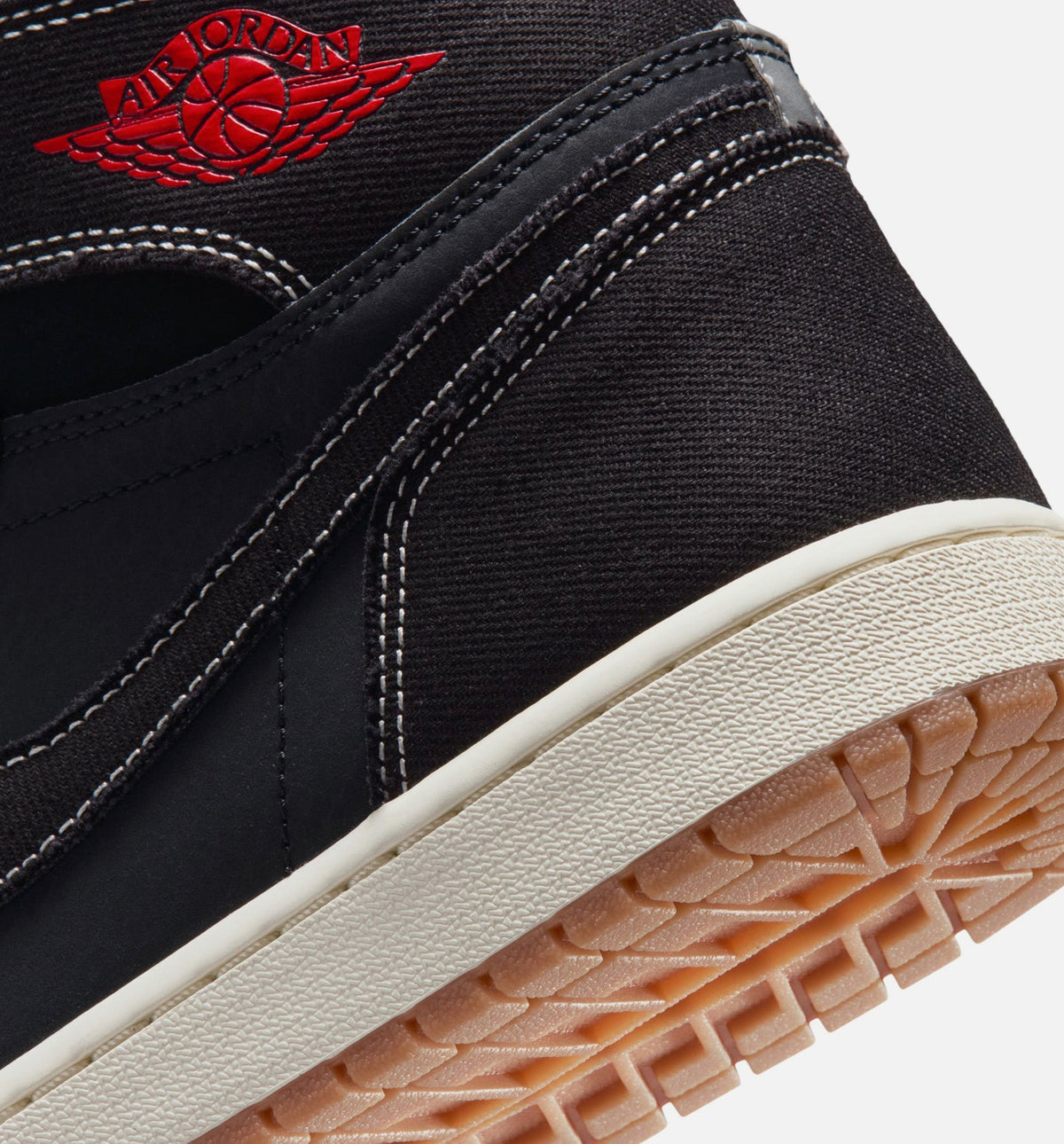 Air Jordan 1 Retro High OG Flight Club Men's Lifestyle Shoes - Black / University Red / Sail / Gum Medium Brown