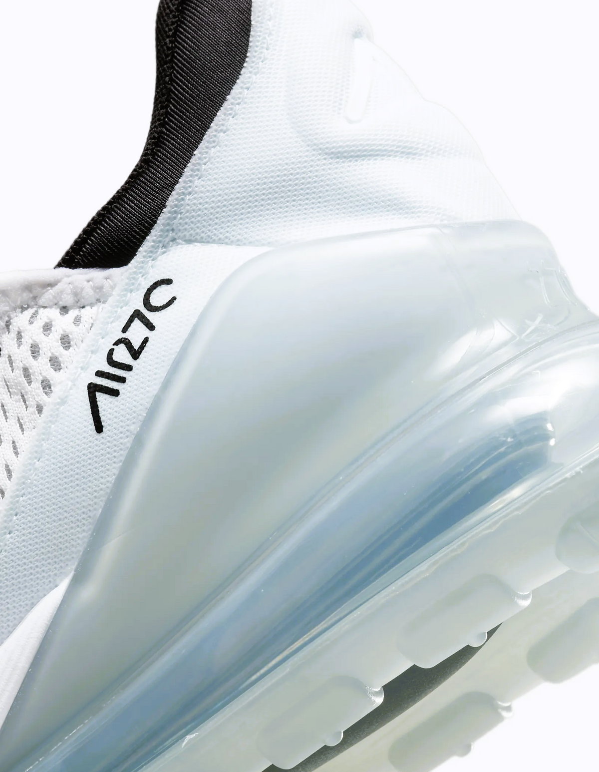 NIKE AIR MAX 270