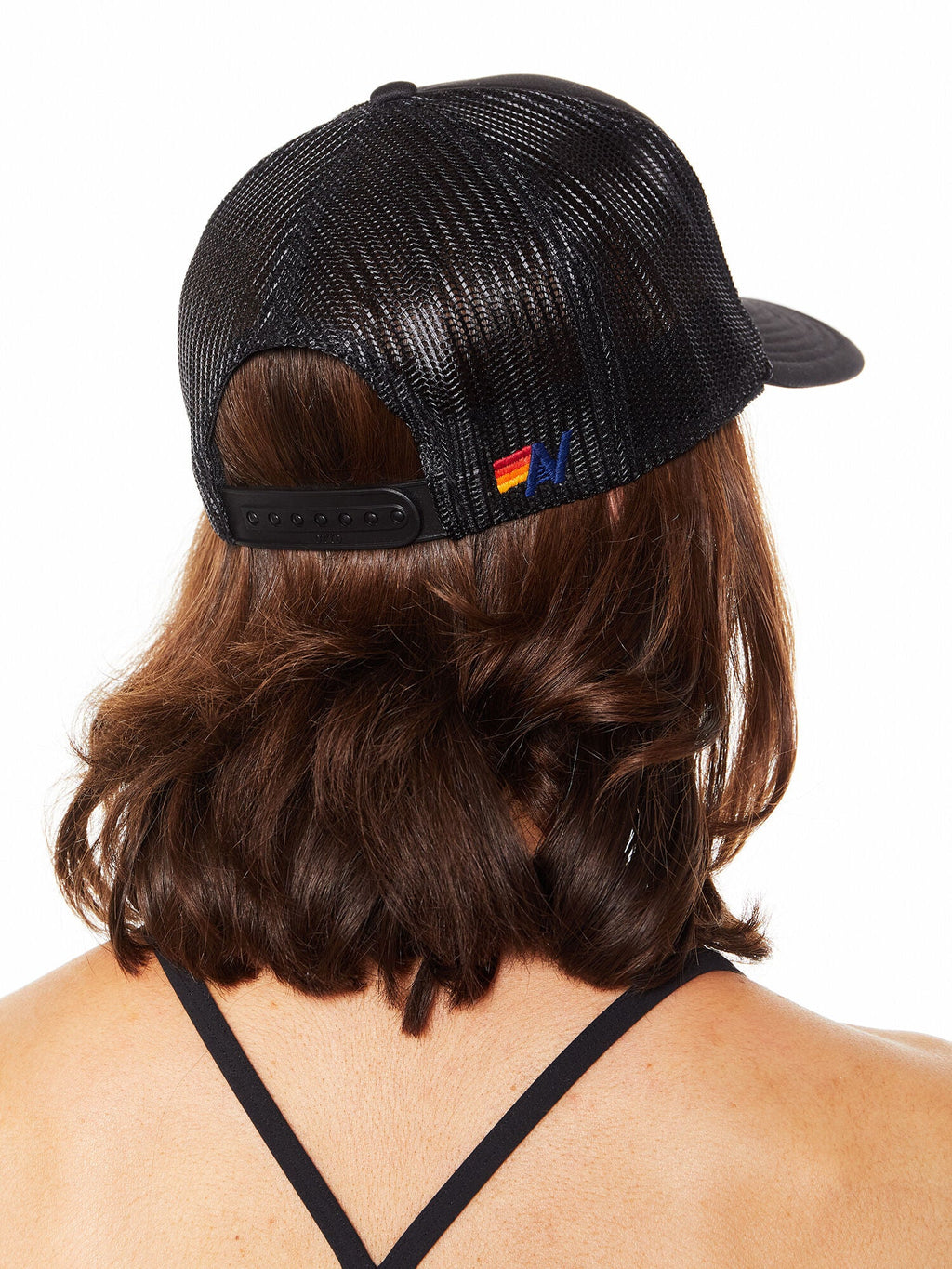 BLACK TRUCKER HAT
