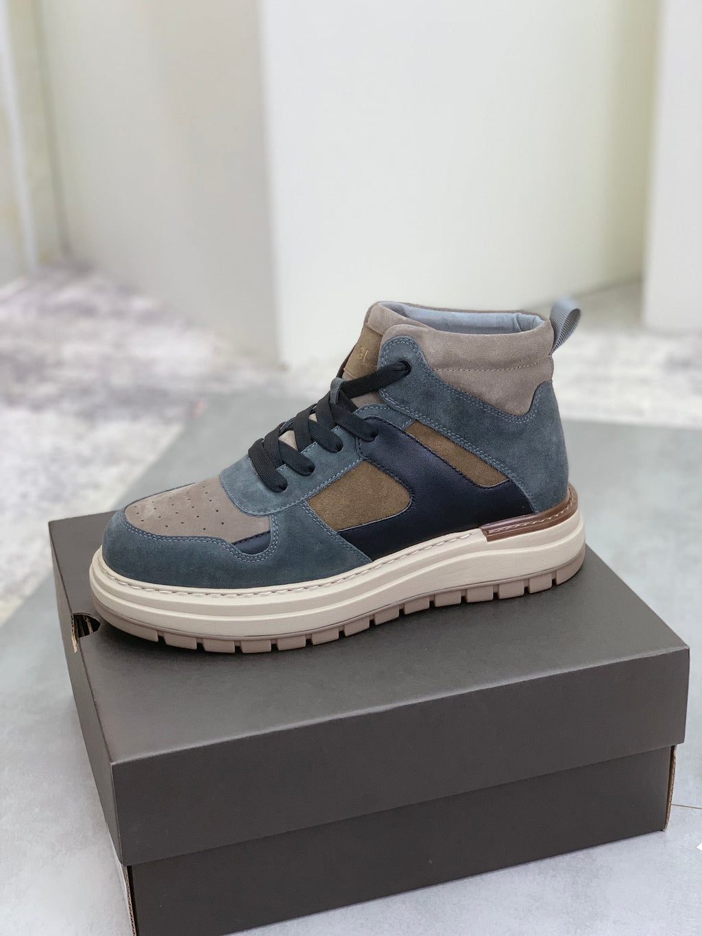 UGG Mid-Top Sneaker – Slate/Taupe