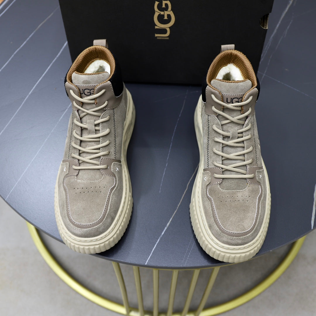 UGG High-Top Sneaker – Grey