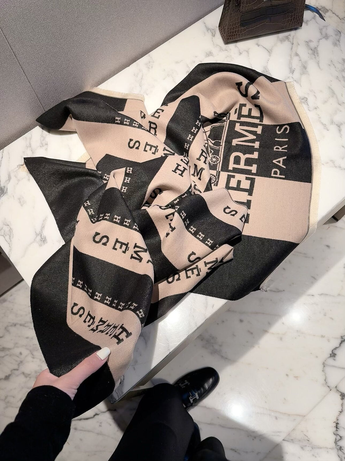 Hermes Style Bold Stripe Logo Scarf