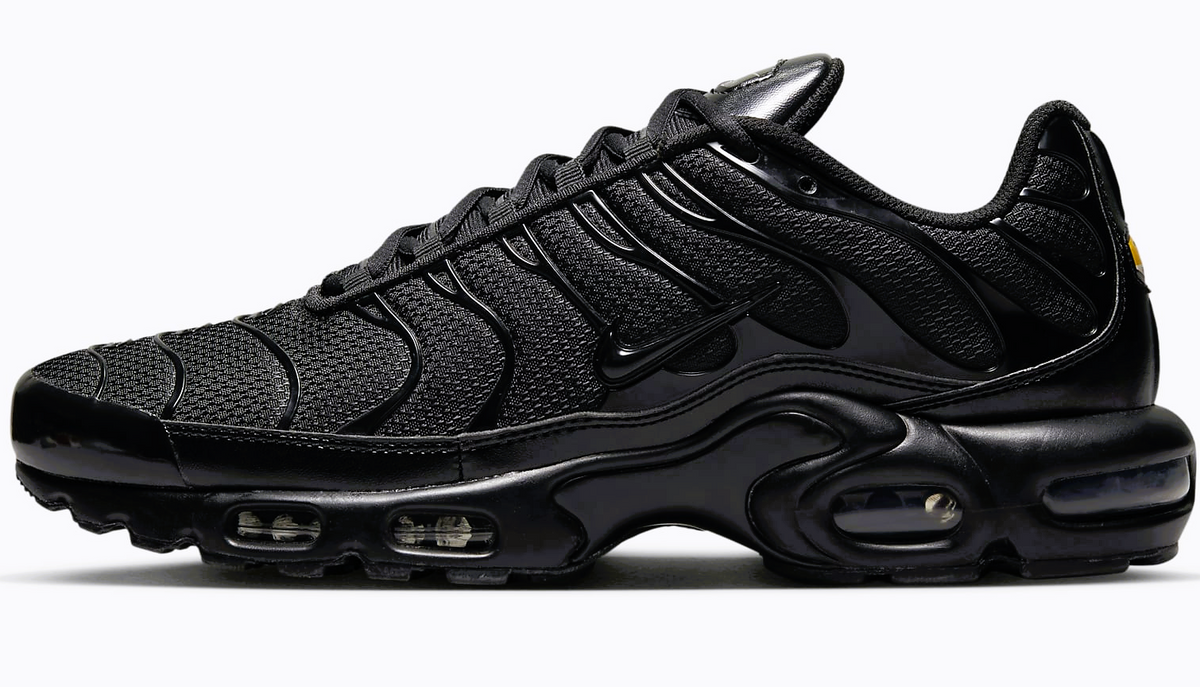 NIKE AIR MAX PLUS