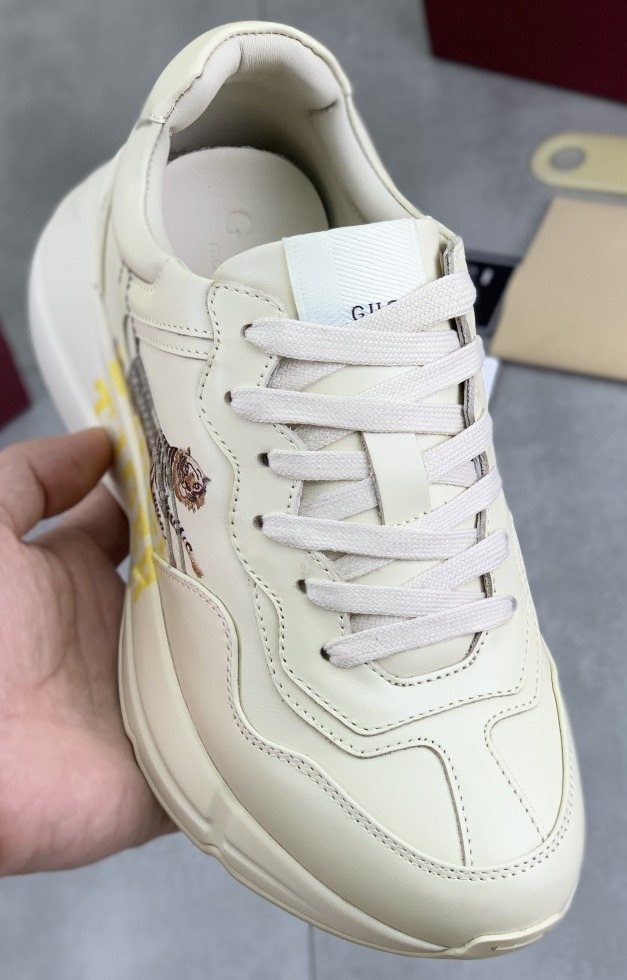 Gucci Tiger Graphic Chunky Sneakers