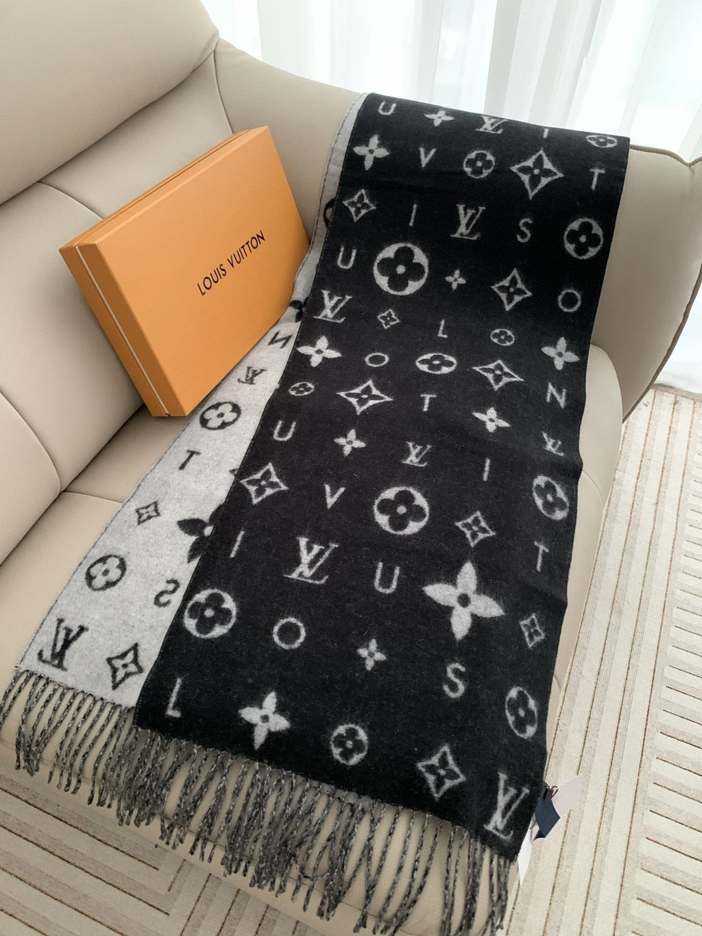 Louis Vuitton Black & Gray Reversible Scarf