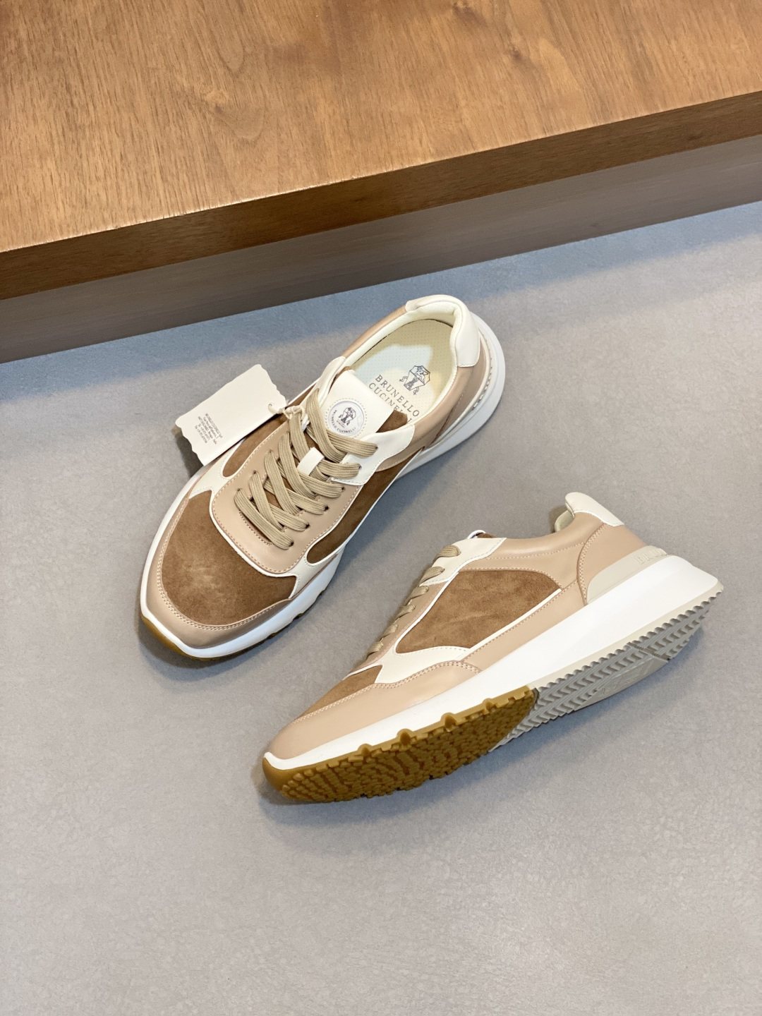 Brunello Cucinelli Tan and Brown Low-Top Sneakers