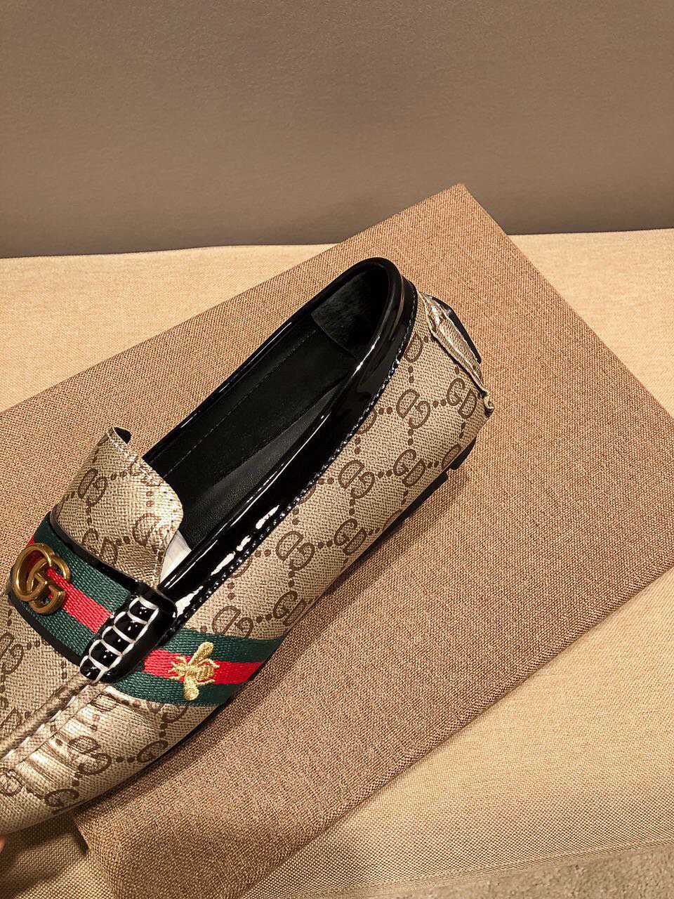 Gucci Men's Beige Web Loafers