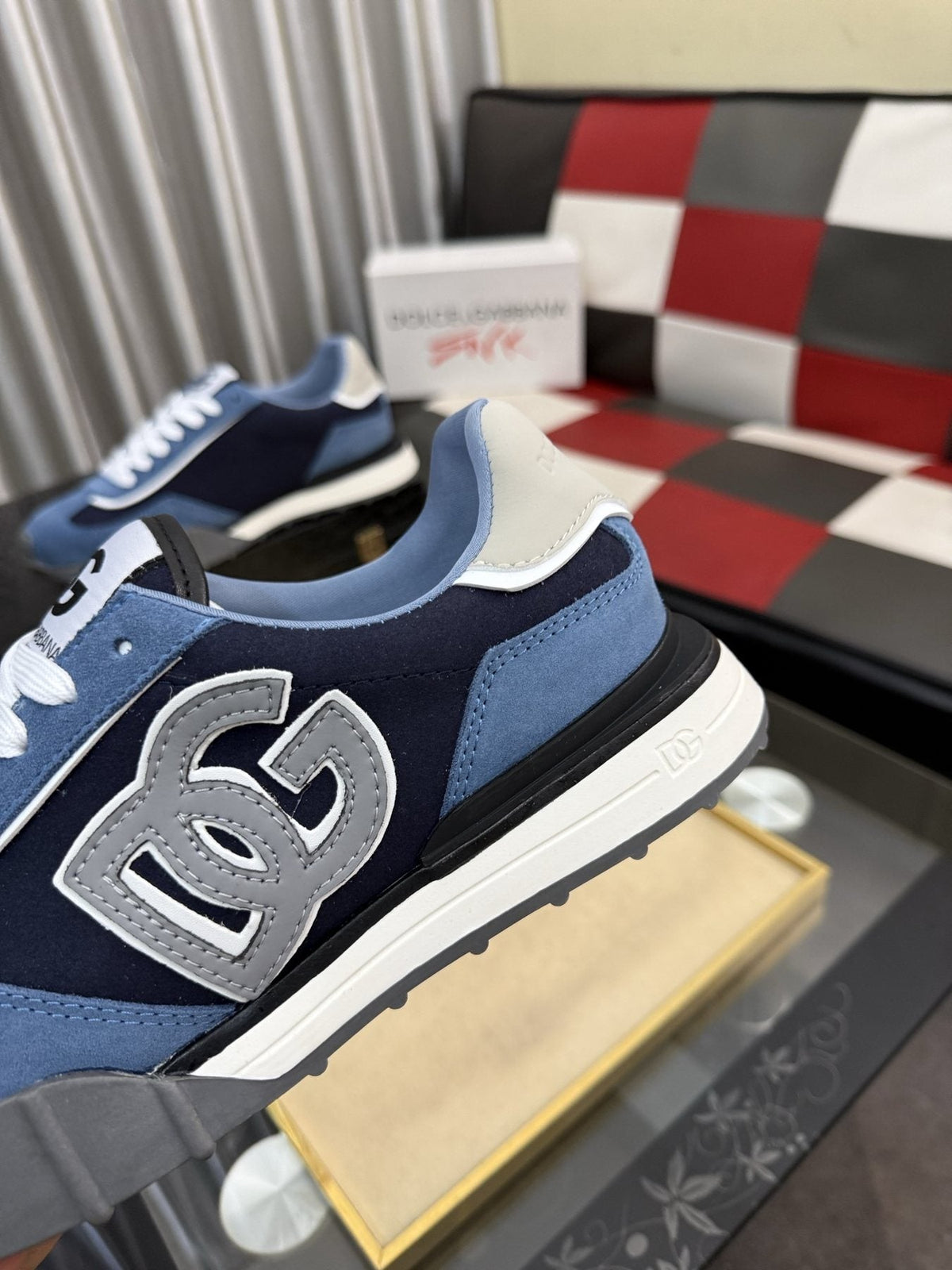 Dolce & Gabbana Blue DG Low-Top Sneakers