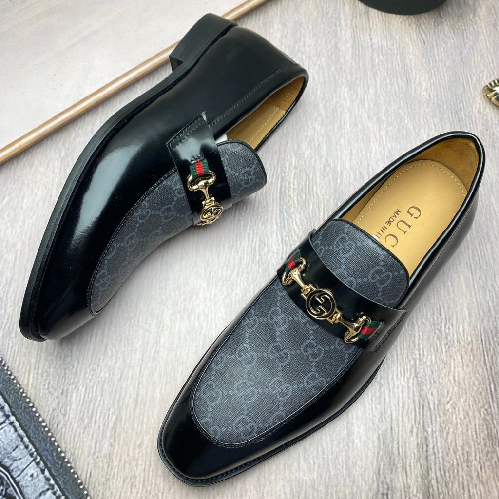 Gucci Horsebit Pattern Loafers