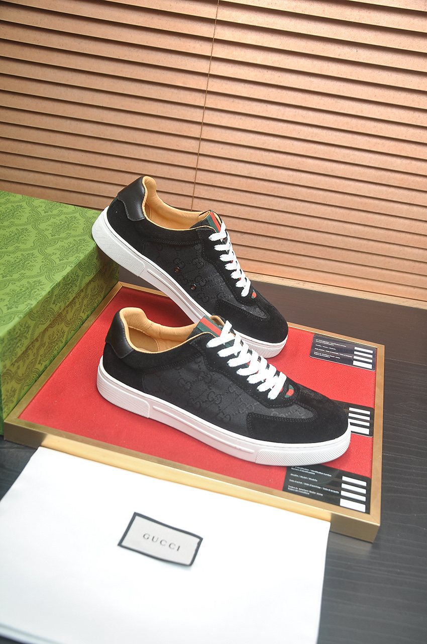 Gucci Men's Patterned Low-Top Sneakers